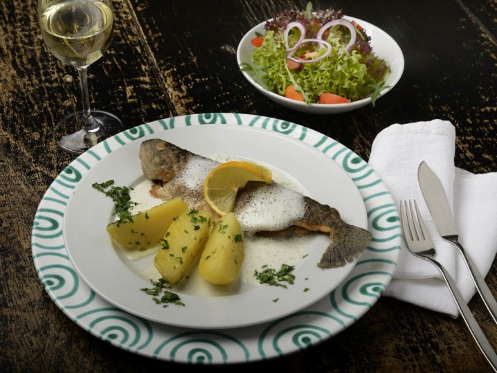 Hotel Hammerschmiede, Forelle gebacken mit Salzkartoffeln